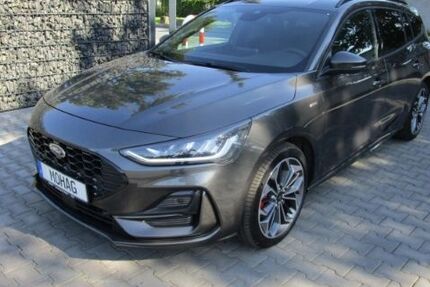 Ford Focus 31.900 km 21.390 € Recklinghausen 45659