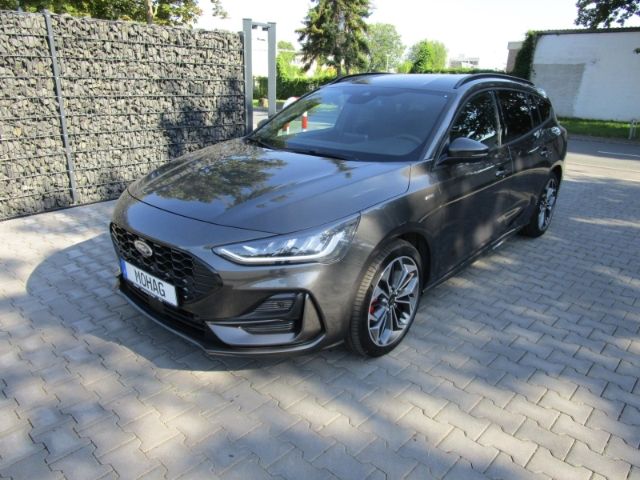 Ford Focus 31.900 km 21.390 € Recklinghausen 45659