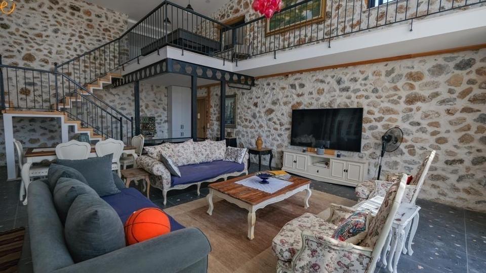 Villa Dortmund Innenstadt Ost - 5 Zimmer, 400 m&sup2;, 410.000&euro; | Angebot:25964596