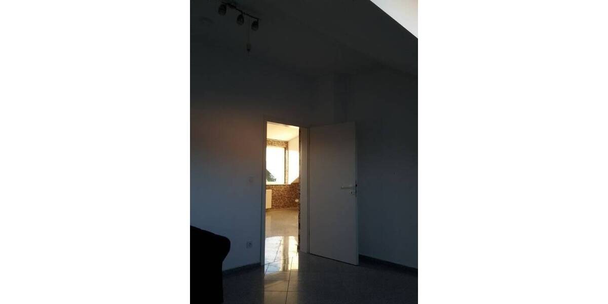 Etagenwohnung Herne Wanne - 6 Zimmer, 120 m&sup2;, 1.000&euro; | Angebot:26583834