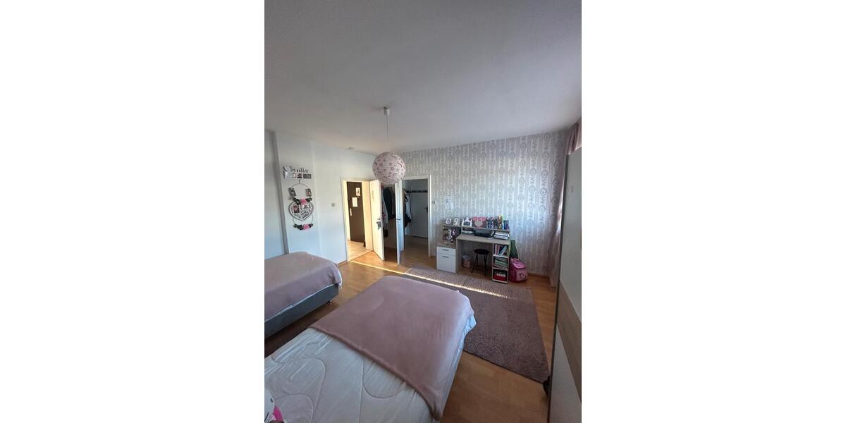 Etagenwohnung Dortmund Innenstadt Nord - 4 Zimmer, 96 m&sup2;, 148.000&euro; | Angebot:24921286