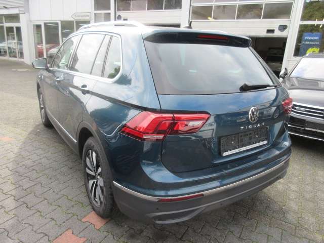 VW Tiguan MOVE 2.0 TDI DSG NAVI KAMERA LED ALU APS SI 15.750 km 32.788 € Bergkamen 59192
