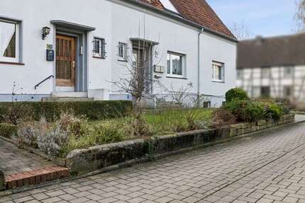 Haus Dortmund Brackel - 6 Zimmer, 166 m&sup2;, 414.000&euro; | Angebot:24632216