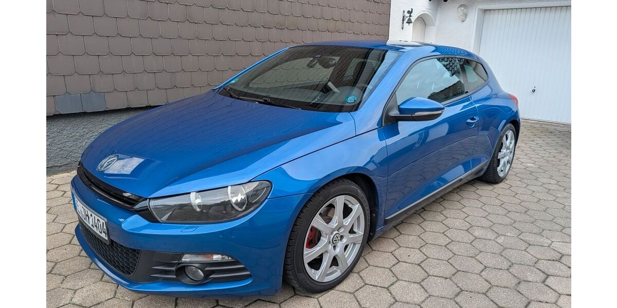 VW Scirocco 178.000 km 8.299 &euro; Recklinghausen 45665