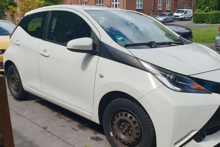 Toyota Aygo (X) 193.456 km 6.555 &euro; Dortmund 44339