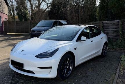 Tesla Model 3 105.000 km 19.600 &euro; Dortmund 44339
