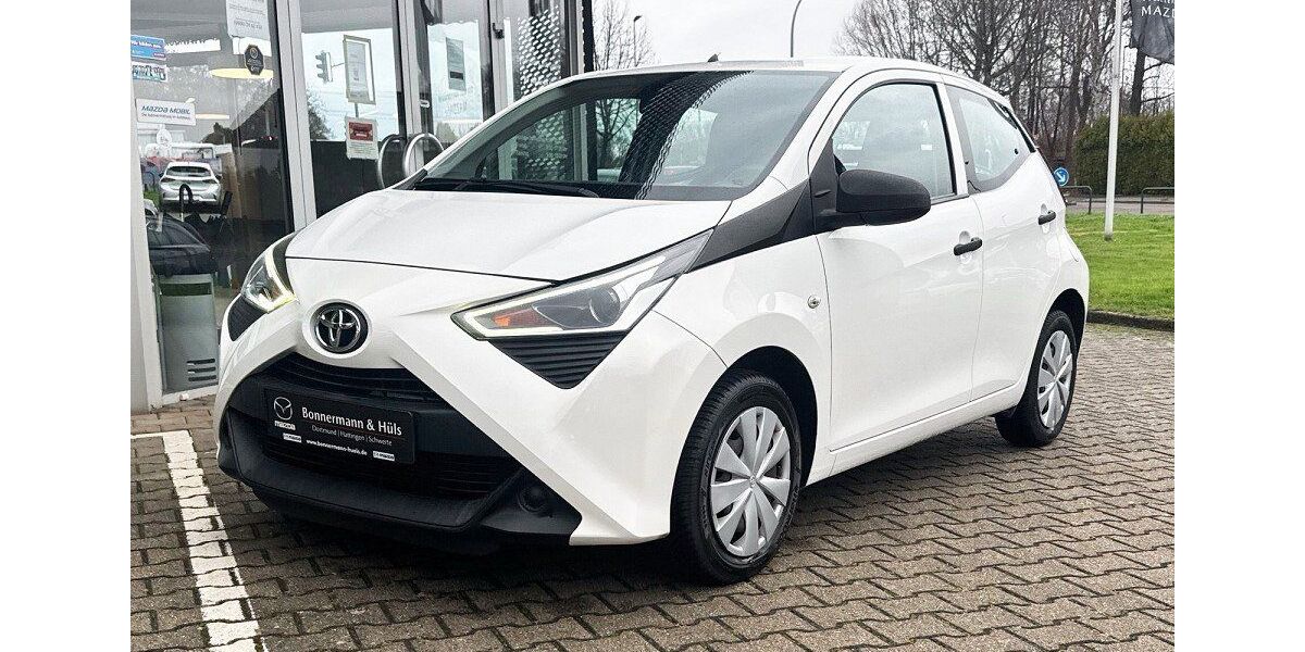 Toyota Aygo (X) 63.018 km 8.690 &euro; Schwerte 58239