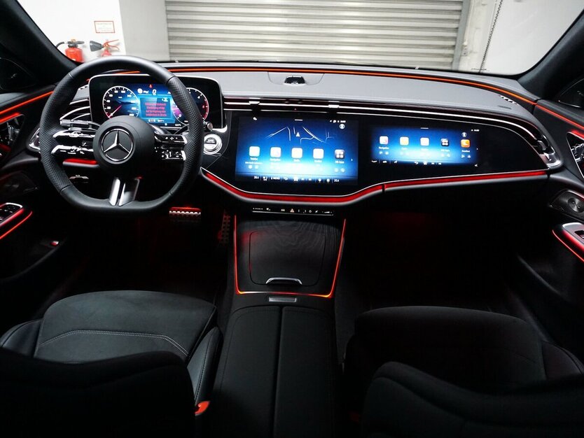 Mercedes-Benz E 220 d Edition 4M AMG SuperScreen Burm 20´ 360° 2.059 km 68.900 € Wuppertal 42327