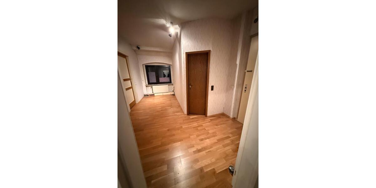 Großzügige 45-Zimmer-Wohnung in zentraler Lage von Gevelsberg 5 zimmer