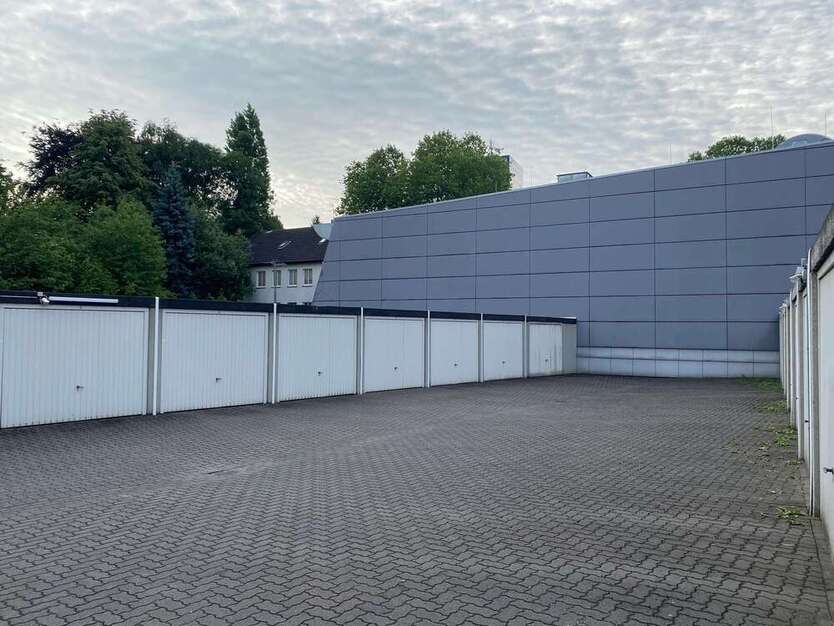 Garage zu vermieten in Bochum 100 €