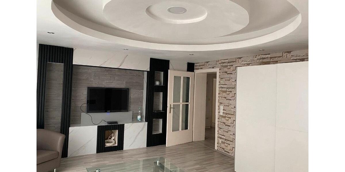 Eigentumswohnung 112m2 170.000€+ Laden 112 m2 170.000 € 4 zimmer