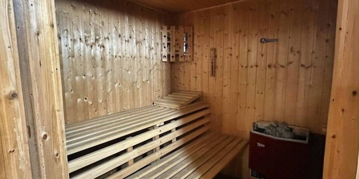 Mehrfamilienhaus, Wohnhaus Recklinghausen Ost - 8 Zimmer, 166 m&sup2;, 365.000&euro; | Angebot:26585147
