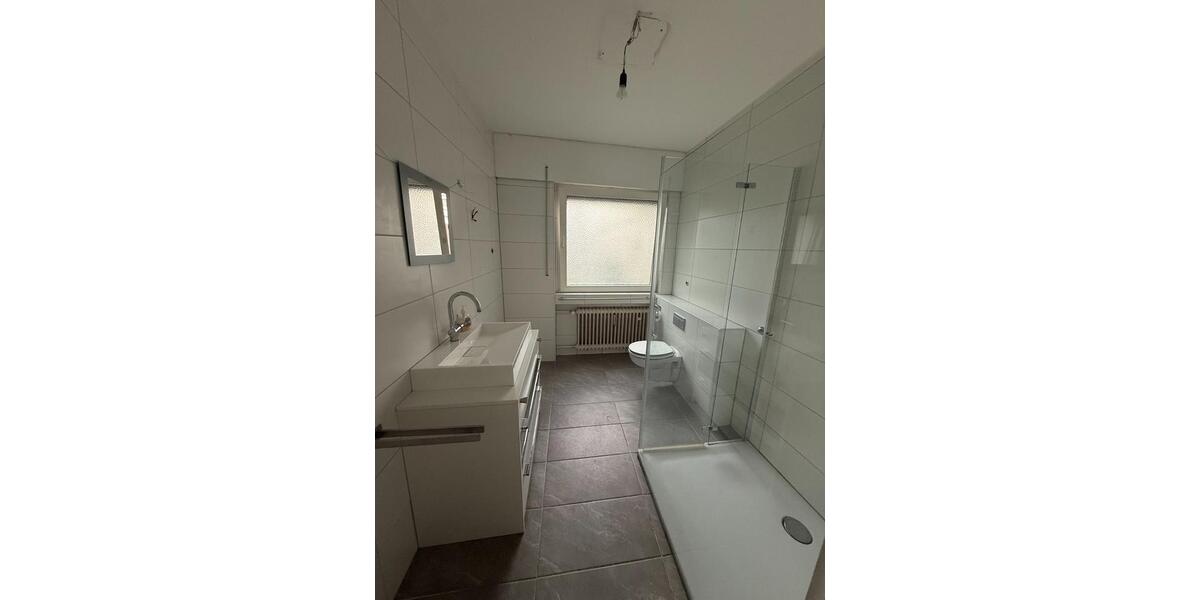 Erdgeschoßwohnung Dortmund Brackel - 3 Zimmer, 110 m&sup2;, 1.350&euro; | Angebot:24420094