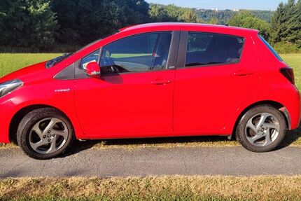 Toyota Yaris 97.500 km 10.900 &euro; Bochum 44797