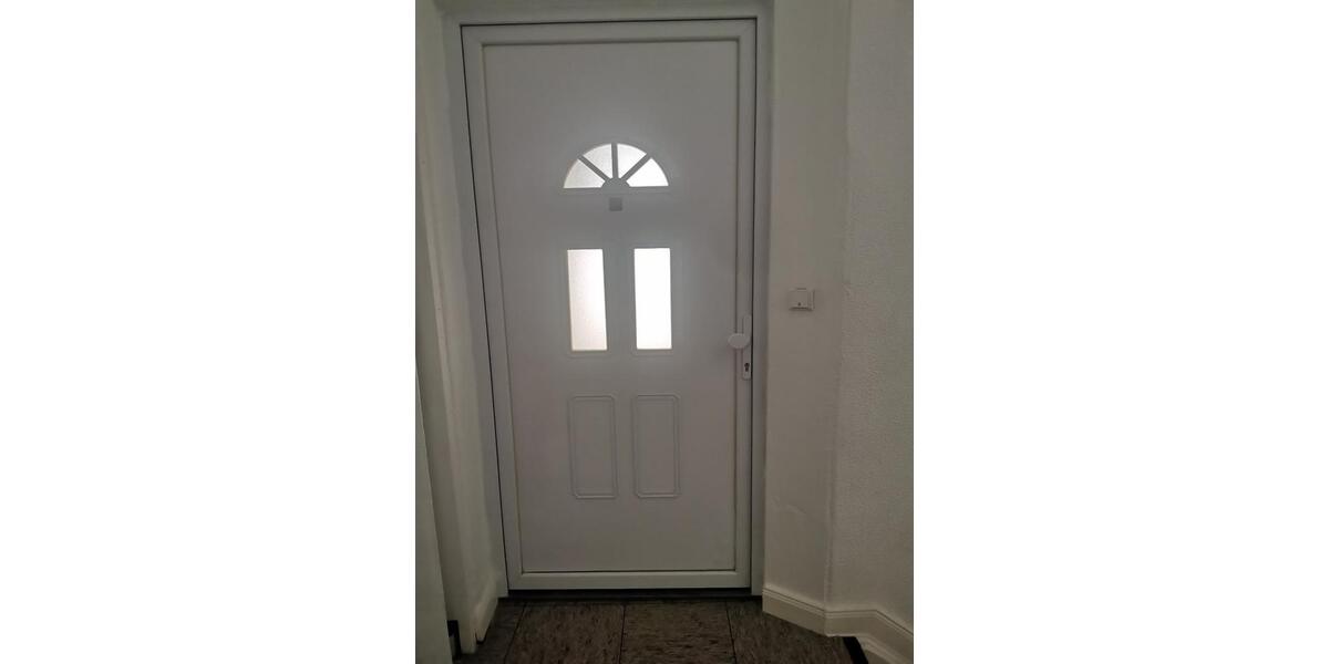 Etagenwohnung Iserlohn - 5 Zimmer, 160 m&sup2;, 990&euro; | Angebot:25852011