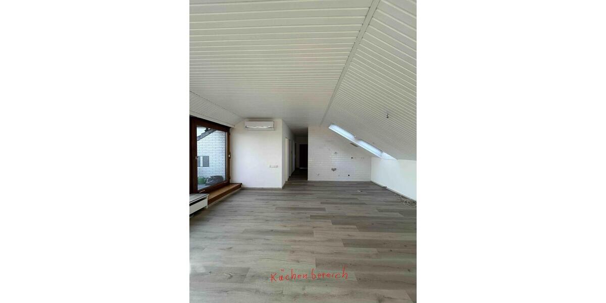 Dachgeschoßwohnung Bochum Bochum-Südwest - 4 Zimmer, 102 m&sup2;, 1.020&euro; | Angebot:24742539