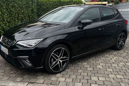 Seat Ibiza 45.000 km 15.500 € Marl 45772
