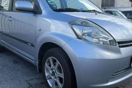 Daihatsu Sirion 165.000 km 3.999 &euro; Bochum 44869