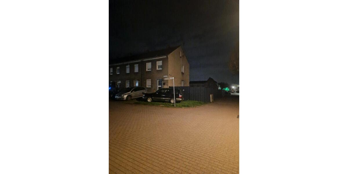 Reihenhaus Bönen - 3 Zimmer, 52 m&sup2;, 99.000&euro; | Angebot:25945111