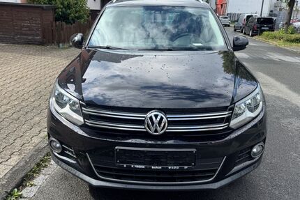 VW Tiguan 91.000 km 11.699 &euro; Gelsenkirchen 45879