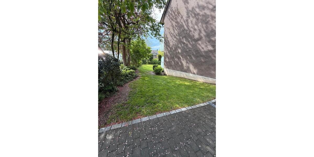 Dachgeschoßwohnung Bochum Bochum-Südwest - 2 Zimmer, 60 m&sup2;, 200.000&euro; | Angebot:24649430