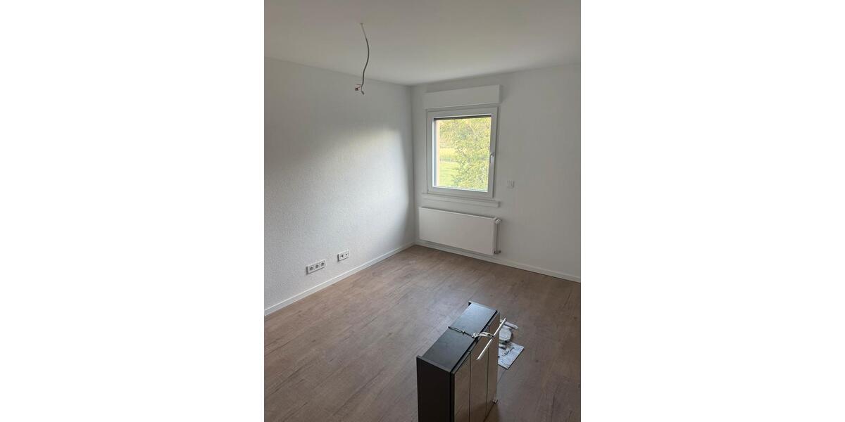 Dachgeschoßwohnung Hagen Hohenlimburg - 5 Zimmer, 950&euro; | Angebot:23297106