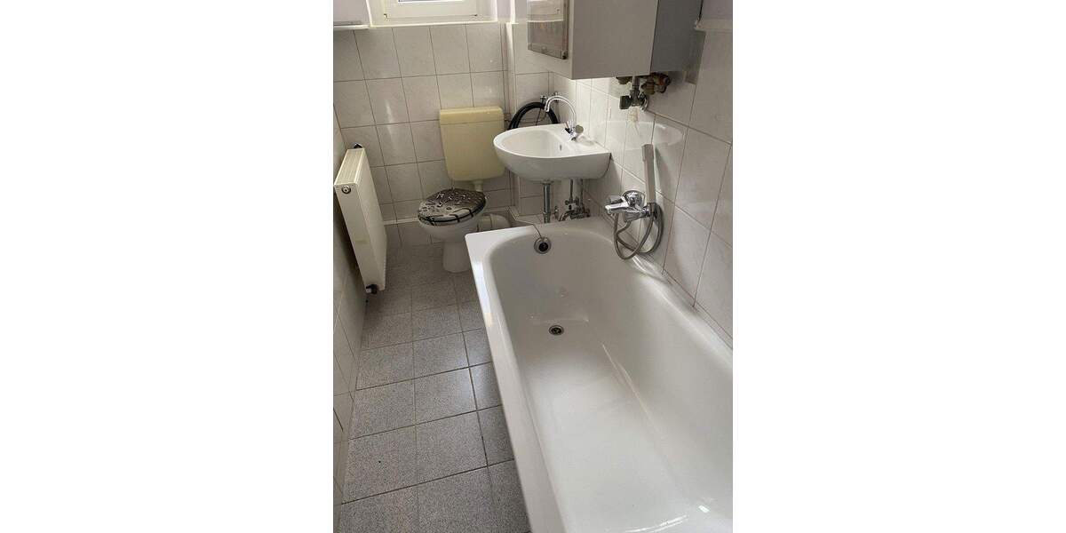 Etagenwohnung Gelsenkirchen Schalke - 2 Zimmer, 61 m&sup2;, 450&euro; | Angebot:25851519