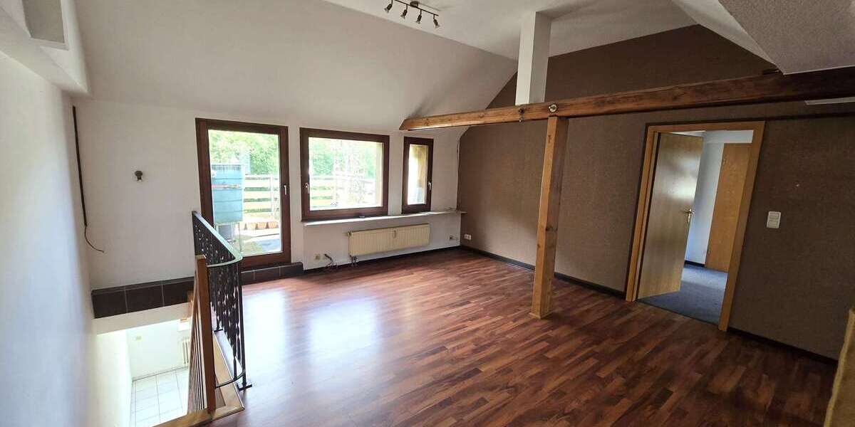 Etagenwohnung Nachrodt-Wiblingwerde Wiblingwerde - 4 Zimmer, 113 m&sup2;, 119.000&euro; | Angebot:22078309
