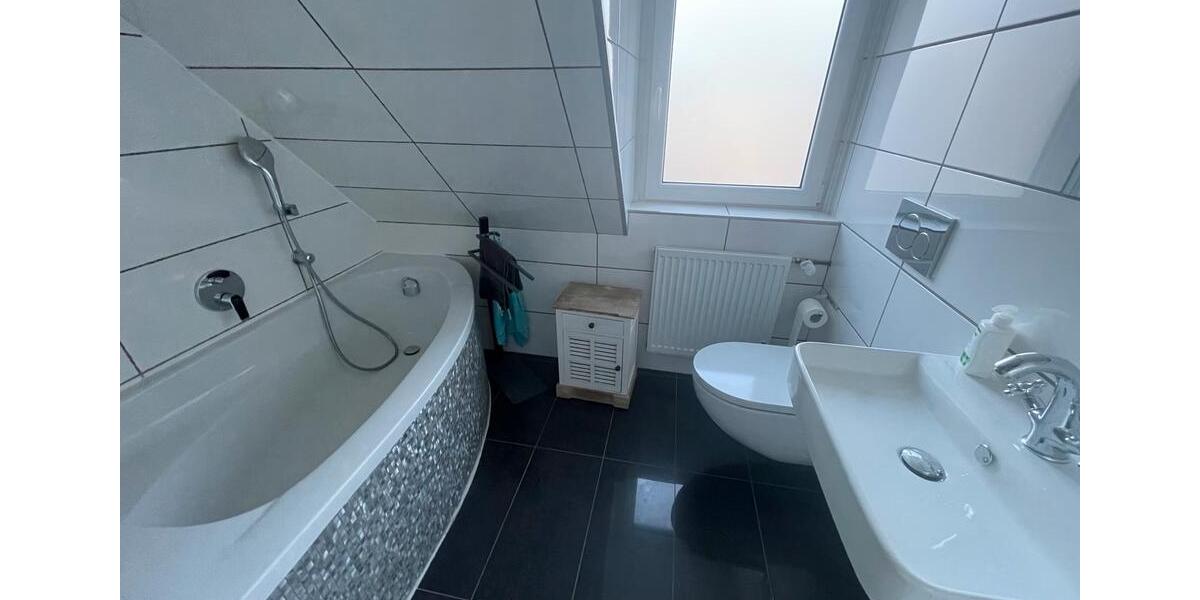 Reihenhaus Lünen Alstedde - 5 Zimmer, 138 m&sup2;, 450.000&euro; | Angebot:26951726