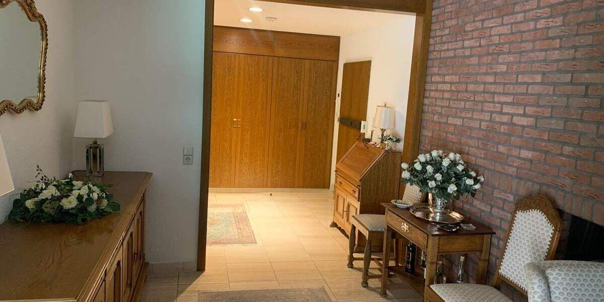 Etagenwohnung Dortmund Mitte - 3 Zimmer, 125 m&sup2;, 1.500&euro; | Angebot:24044054