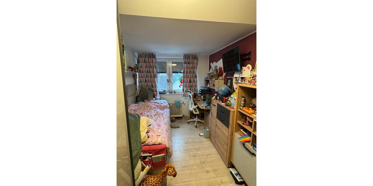 Dachgeschoßwohnung Herne Sodingen - 3 Zimmer, 76 m&sup2;, 155.000&euro; | Angebot:25750793