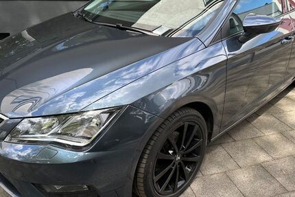 Seat Leon 89.213 km 11.950 &euro; Gelsenkirchen 45899
