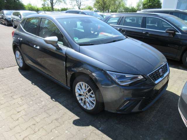 Seat Ibiza Xcellence 1.0 TSI leichter Seitenschaden NAV 897 km 17.488 &euro; Bergkamen 59192