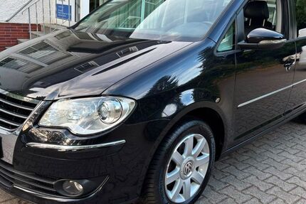 VW Touran 162.000 km 6.999 &euro; Dortmund 44265