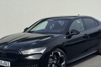 Skoda Superb 6.000 km 57.990 € Castrop-Rauxel 44579