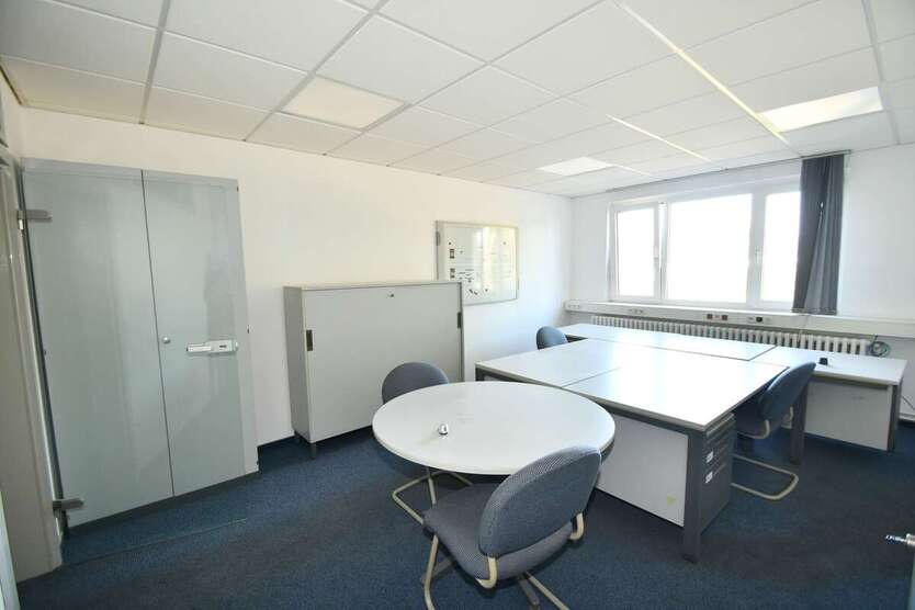 Büro in Marl 1.850 € 285 m² zimmer