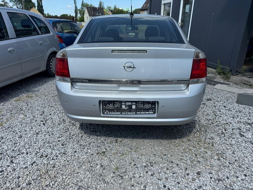 Opel Vectra C 195.771 km 2.200 € Dortmund 44135