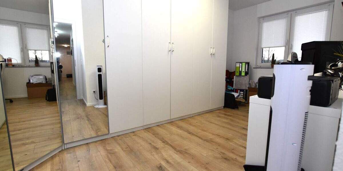 Etagenwohnung Menden Lendringsen - 3 Zimmer, 98 m&sup2;, 1.185&euro; | Angebot:25927285