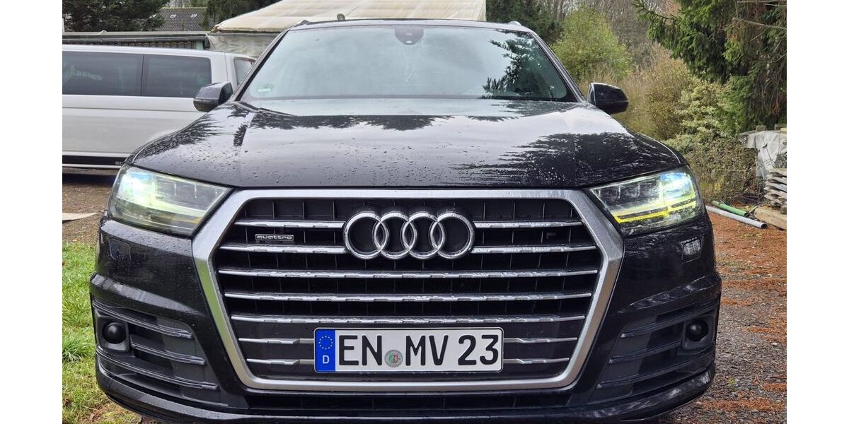Audi Q7 270.800 km 22.990 &euro; Gevelsberg 58285
