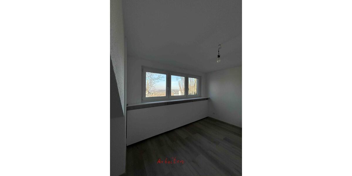 Dachgeschoßwohnung Bochum Bochum-Südwest - 4 Zimmer, 102 m&sup2;, 1.020&euro; | Angebot:24742539