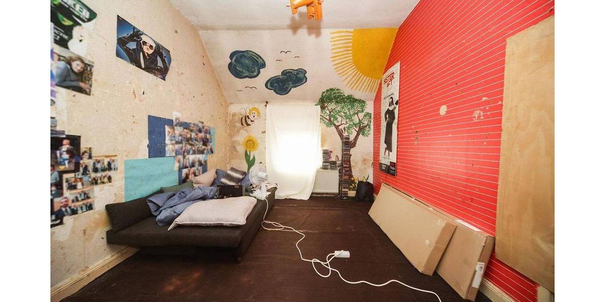 Ruhige DG Wohnung in gepflegtem Haus 4 zimmer