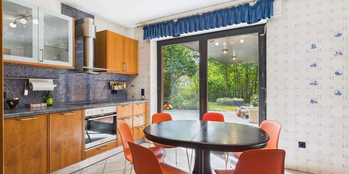 Einfamilienhaus Nordkirchen - 8 Zimmer, 242 m&sup2;, 649.000&euro; | Angebot:25686292