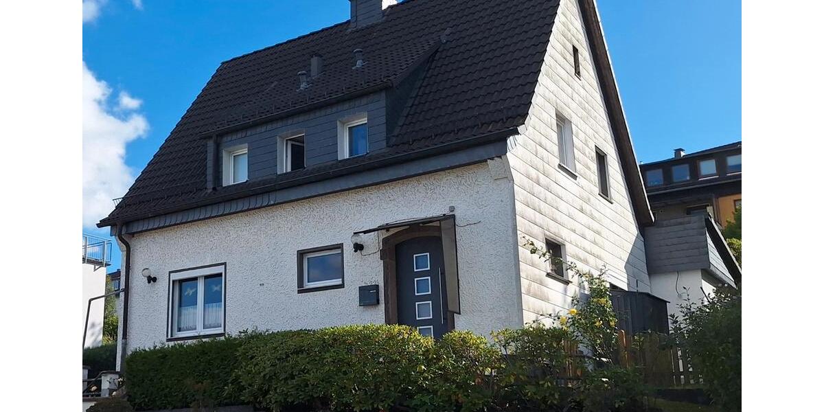 Einfamilienhaus Iserlohn Grüne - 6 Zimmer, 150 m&sup2;, 370.000&euro; | Angebot:27487005