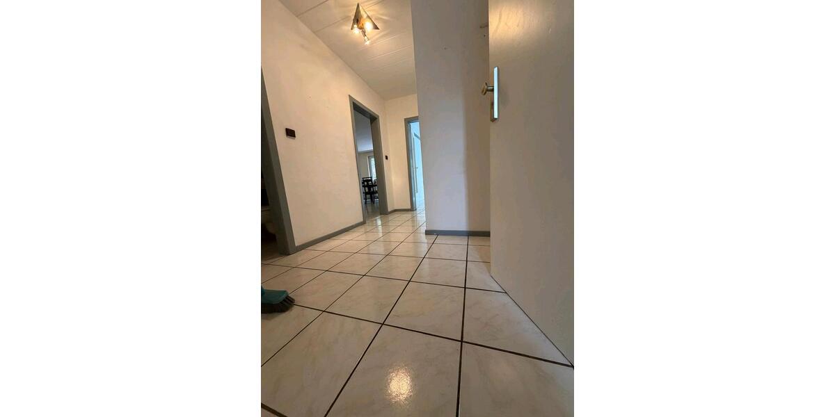 Erdgeschoßwohnung Gevelsberg - 3 Zimmer, 70 m&sup2;, 189.000&euro; | Angebot:27499374