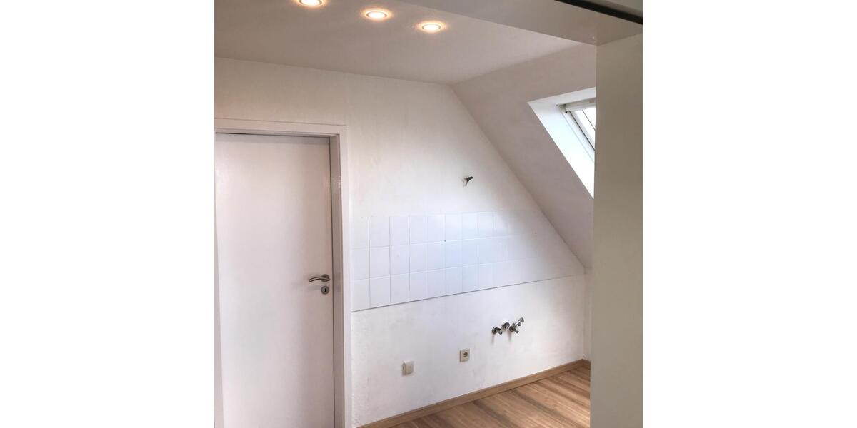 Dachgeschoßwohnung Dortmund Hörde - 1.5 Zimmer, 43 m&sup2;, 125.000&euro; | Angebot:26380328