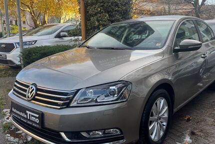 VW Passat 101.100 km 10.450 € Dortmund 44145