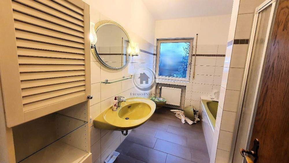 Etagenwohnung Iserlohn Hombruch - 4 Zimmer, 120 m&sup2;, 750&euro; | Angebot:24622145