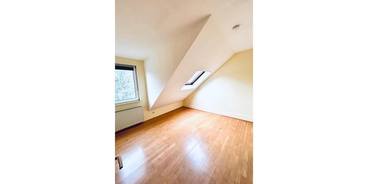Dachgeschoßwohnung Recklinghausen Berghausen - 3 Zimmer, 54 m&sup2;, 463&euro; | Angebot:26429005