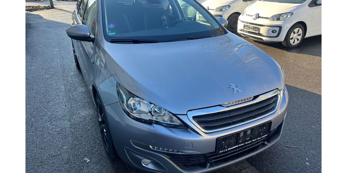 Peugeot 308 132.000 km 6.499 &euro; Recklinghausen 45663