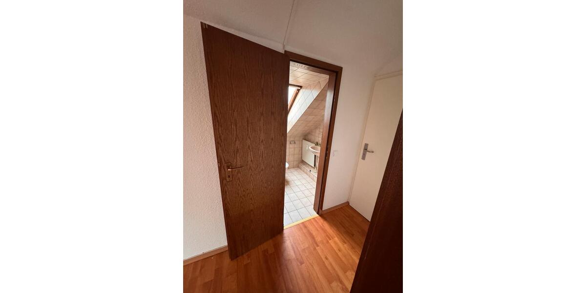 Dachgeschoßwohnung Herne Baukau - 2 Zimmer, 40 m&sup2;, 550&euro; | Angebot:24745910
